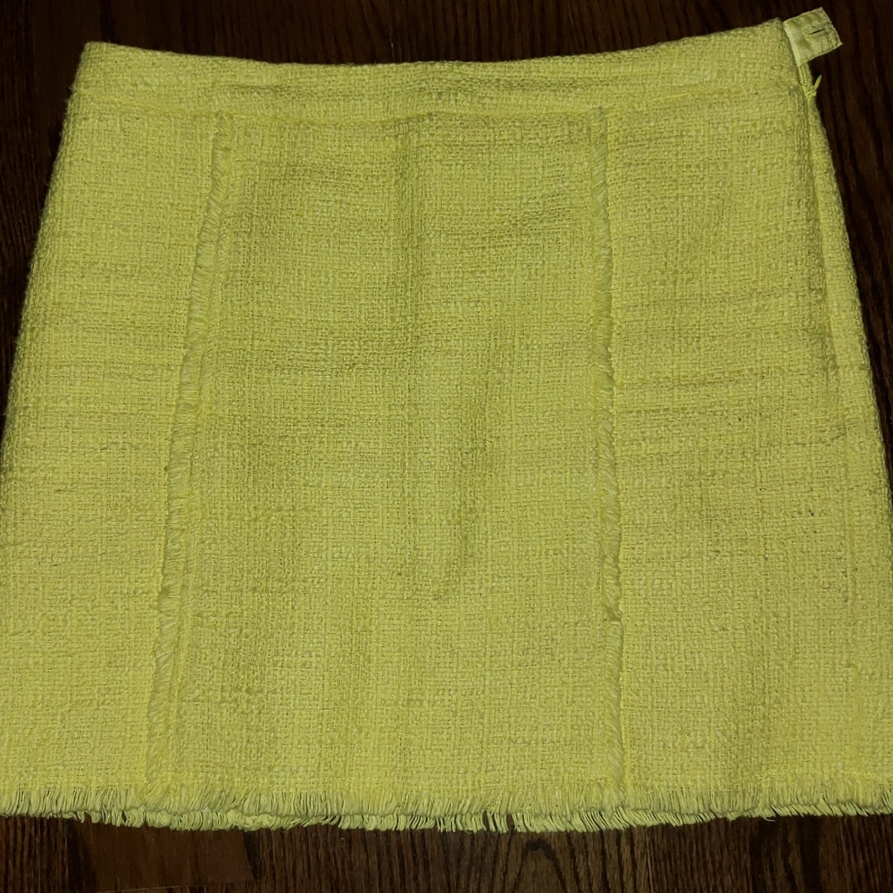 EUC YELLOW Tweed Skirt